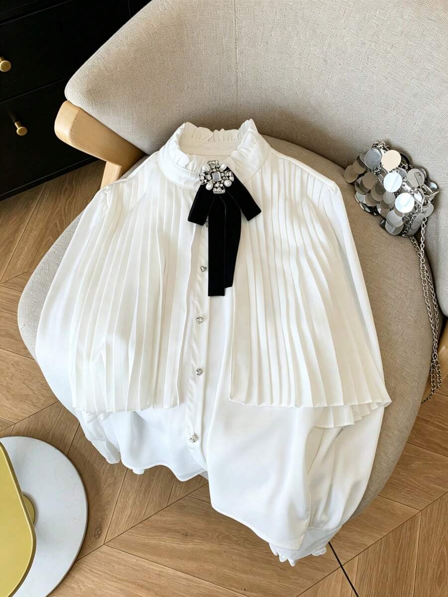 Women's White Crinkled Stand Collar Petal Sleeve French Style Blouse Inner Wear - White - View 1