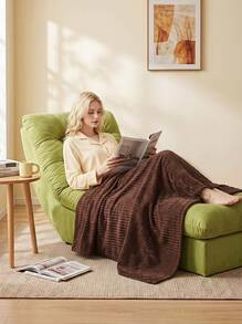 Cirelle 1pc Chocolate Brown Sofa Blanket, Comfortable & Warm, Super Skin-Friendly & Breathable, Lightweight & Soft, Minimalist Fashion Design, All-Around Comfort, Suitable For Travel, Nap Blanket, Multiple Sizes Available, Machine Washable - Chocolate Brown - View 3