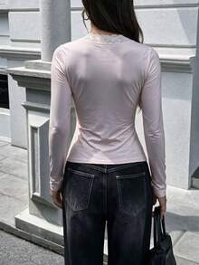 Blusa suave ajustada de mujer con escote en V profundo, ribete de encaje rosa, manga corta y larga, elástica, estilo Y2K, casual para uso diario y citas, primavera, verano, otoño e invierno - Rosa - Ver 5