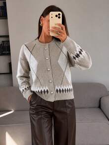 NOVELLE Women's Elegant Multi-Color Jacquard Knit Cardigan, Round Neck Drop Shoulder College Style Top, Suitable For Autumn/Winter, Perfect For School, Commuting And Shopping - Multicolor - View 4