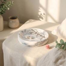Natural Marble Round Tray, Multi-Functional Jewelry Bracelet Display Dish, Bathroom Soap Key Storage Tray, Stone Candle Holder Base, Modern High-End Stone Desktop Ornament, Office Living Room Entryway Decorative Tray - White - View 2