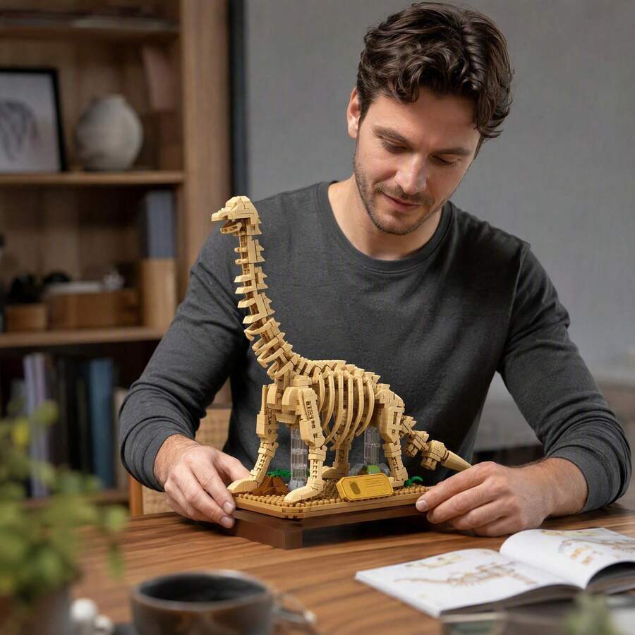 740pcs/750pcs/770pcs/920pcs Dinosaur Skeleton Building Blocks, Mini DIY Assembly Set, Dinosaur Fossil Model, Collectible Display Model, Brachiosaurus Skeleton Building Blocks, Animal Model Hobby Supplies, Holiday Gift - Multicolor - View 1