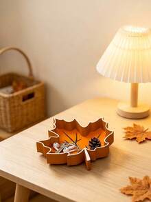 Maple Leaf Shaped Storage Tray, Perfect For Organizing Jewelry, Keys And Small Aromatherapy Items, Also Can Be Used As Decorative Desktop Ornament, Suitable For Living Room Coffee Table, Bedroom Vanity And Entryway Countertop - Multicolor - View 7