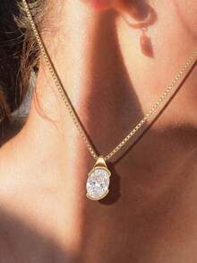 1pc Shiny Oval Pendant Necklace, Elegant Jewelry For Women, Suitable For Attending Balls, Parties, Dates Or Celebrating Holidays And Anniversaries - Oval Necklace - View 2