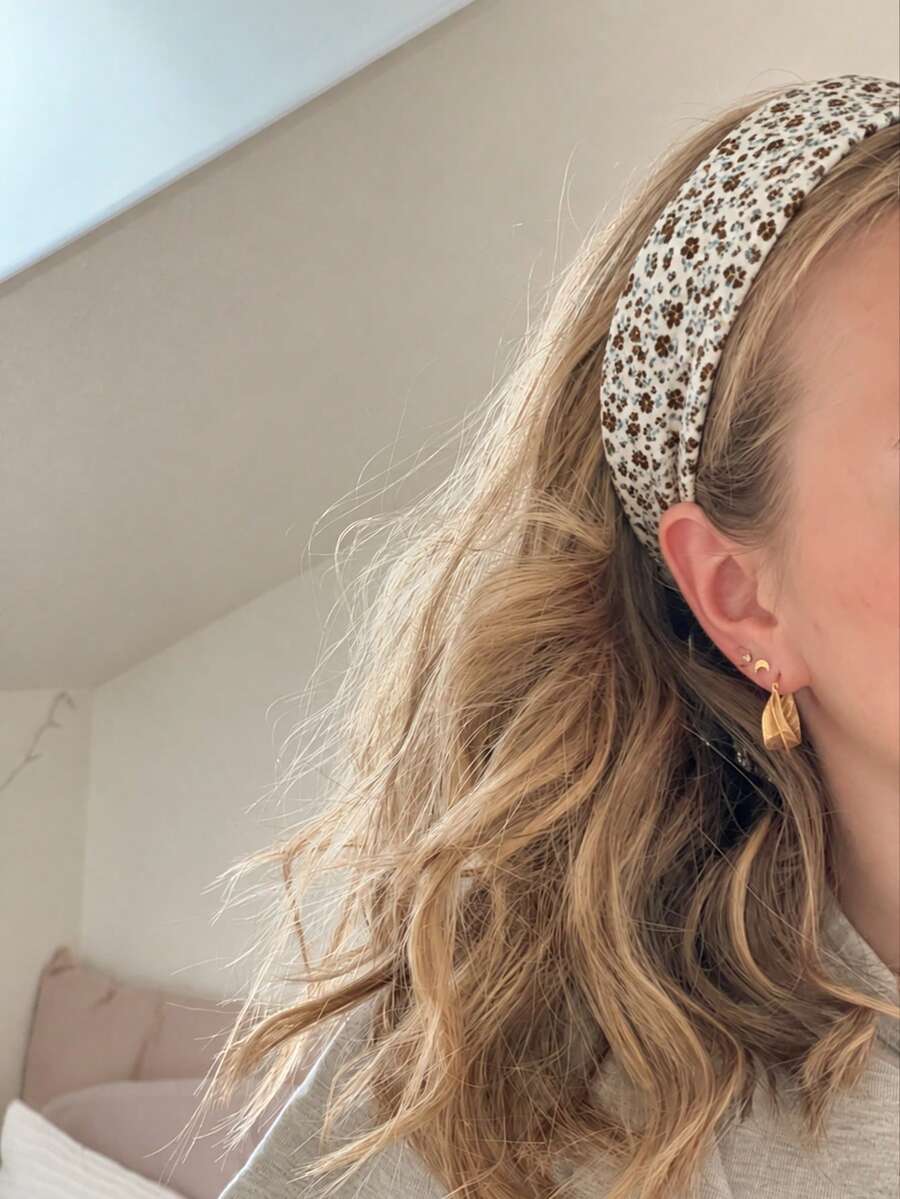 1PC Vintage-Style Wide Headband With Small Floral Print Soft, Elegant, And Playful Hair Accessory Perfect For Everyday Fall Looks And Holiday Parties - Multicolor - View 1