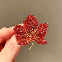 1pc Personalized Red Maple Leaf Brooch, New Year Festive Brooch, Exquisite Pin For Women, High-End Elegant Suit Accessory, Full Rhinestone Decorated Brooch, Beautiful Small Jewelry - Red - View 4