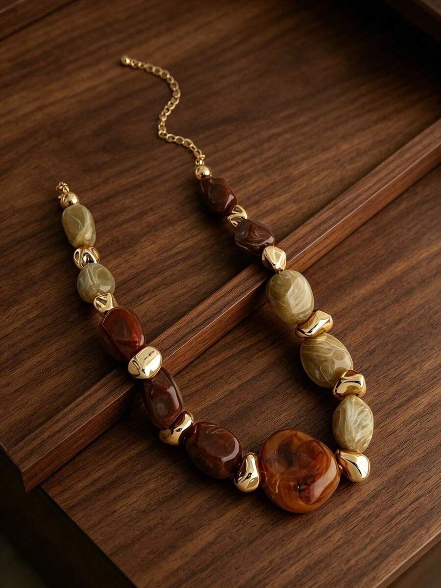 1pc Fashion Retro Exaggerated Bohemian Style Thick Brown Acrylic Beaded Necklace For Women, Couples, Party, Daily Wear, Luxury High-End