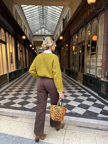 Women's Minimalist V-Neck Ribbed Long Sleeve Loose Pullover Sweater, Soft And Comfortable, Versatile For Daily Wear, Casual Autumn/Winter Outfit - Mustard Yellow - View 3