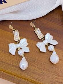 1 Pair French Sweet Exquisite Minimalist Cool Tone Premium Luxury Versatile Bow Faux Pearl Earrings Studs Dangle Suitable For Women Daily Holiday Commute Wear - Multicolor - View 4