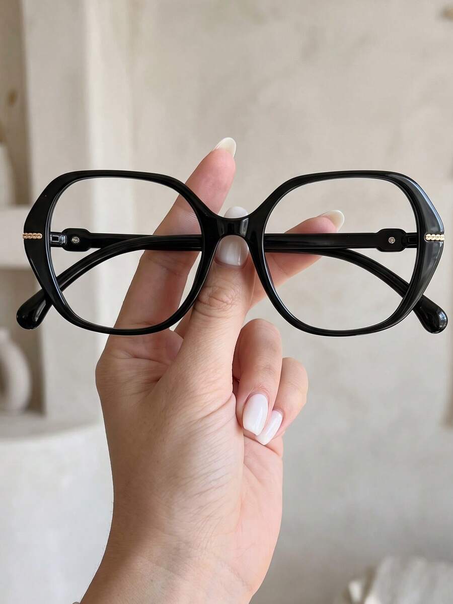 1 Pair Unisex Couple Vintage Square Clear Lens Glasses, PC Material With Delicate Chain And Petal Embossed Metal Decor, For Summer Outdoor Strolling, Travel, Beach Vacation, Party And Ball - Clear - View 1