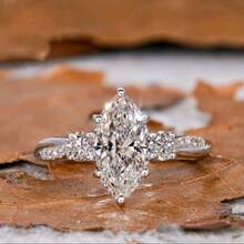 Cincin Wanita Elegan dan Modis dengan Potongan Marquise 6 Cakar, Desain Garis Berpilin Berbentuk S, Perhiasan Pernikahan yang Istimewa - Perak - View 1