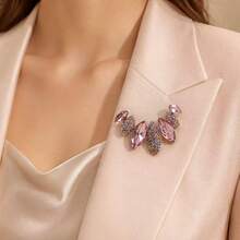 2Pcs Women's Shiny Leaf-Shaped Brooch, Exquisite Colorful Rhinestone Geometric Feather Design Fashion Accessory - Multicolor - View 3