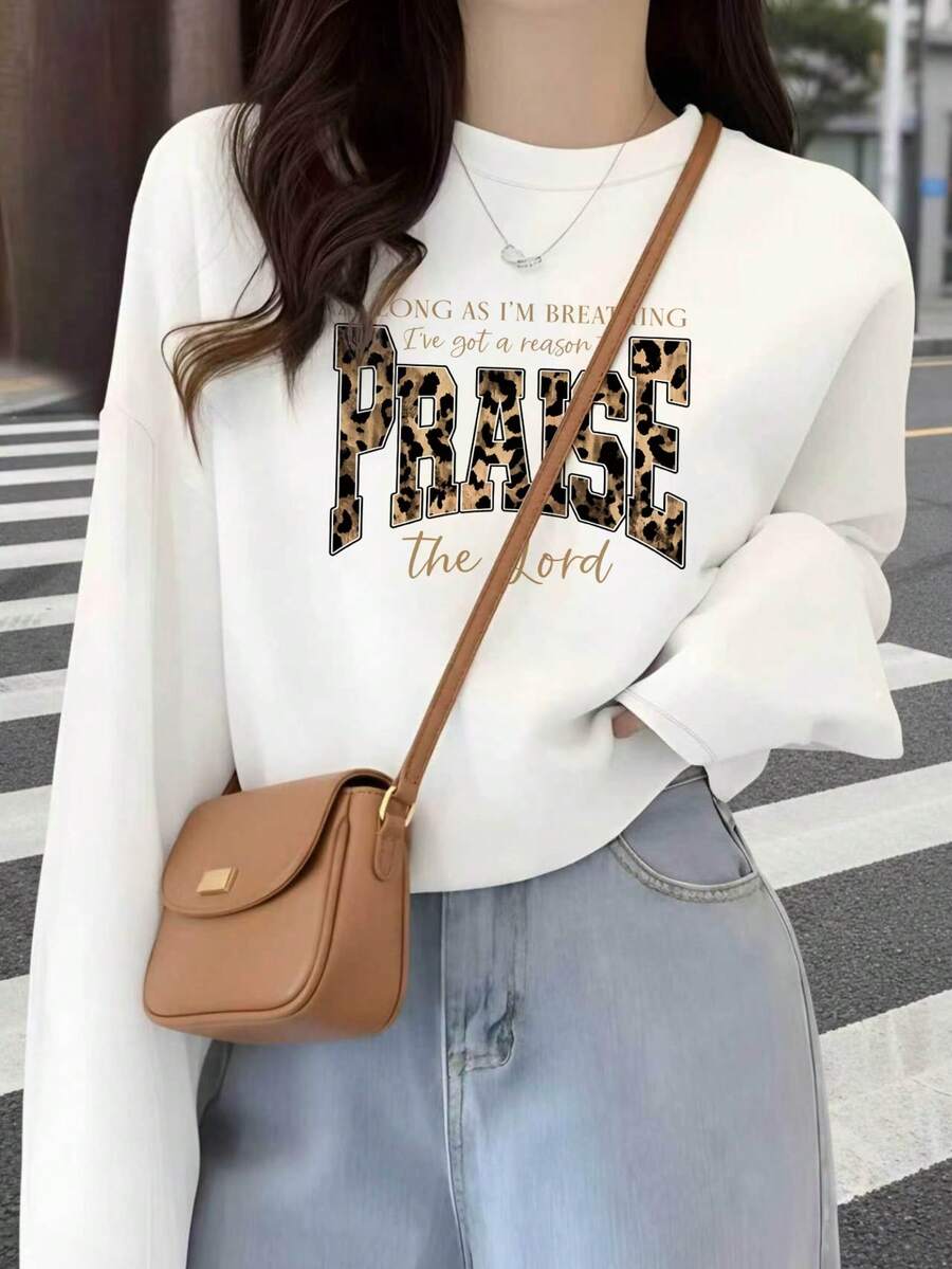 Early Autumn Spicy Girl Style Leopard Print Large Letter Short Long Sleeve Top, Round Neck Slim Fit Cropped T-Shirt, Flattering For Petite - White - View 1