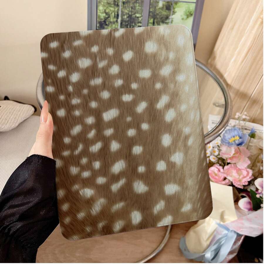 1件棕色鹿斑印花 360°旋轉平板保護殼，適用於 iPad 10代 10.9 吋 2022 智能保護殼/Air 13(M3 2025)/Air 11(M3 2025)/11(A16 2025)，兼容 OPPO Pad、華為 MatePad、Vivo Pad、榮耀 Pad、小新 Pad