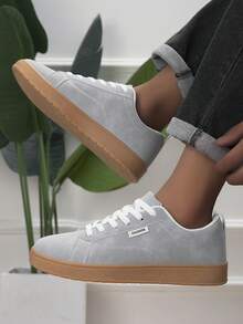 Men's Low-Top Casual Sneakers, Solid Color Lace-Up Design, Round Toe, Suitable For All Seasons, Commuting And Daily Wear - Light Grey - View 2