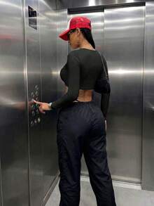 女款休閒深V領前打結修身短版上衣，適合日常穿著，秋冬服飾，秋冬穿搭，外出穿搭，黑色 - 黑色 - 查看 5