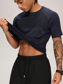 MASKERT Men's Sports T-Shirt For Boxing, MMA Combat Training, Tennis, Badminton, Daily Running And Gym Strength Workout - Navy Blue - View 10
