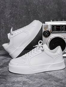 Nya herr sneakers i rent vitt perforerat läder, låg modell med tjock sula, höjdförhöjande, mångsidiga casual sneakers för studenter och dagligt bruk - Vitt - Visa 5