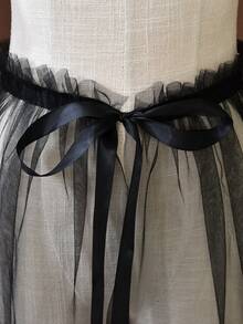 1PC Detachable Black Tulle Overlay Skirt, Ruffle Waist Satin Bow Tie‑On Halloween Cosplay Apron - Black - View 5