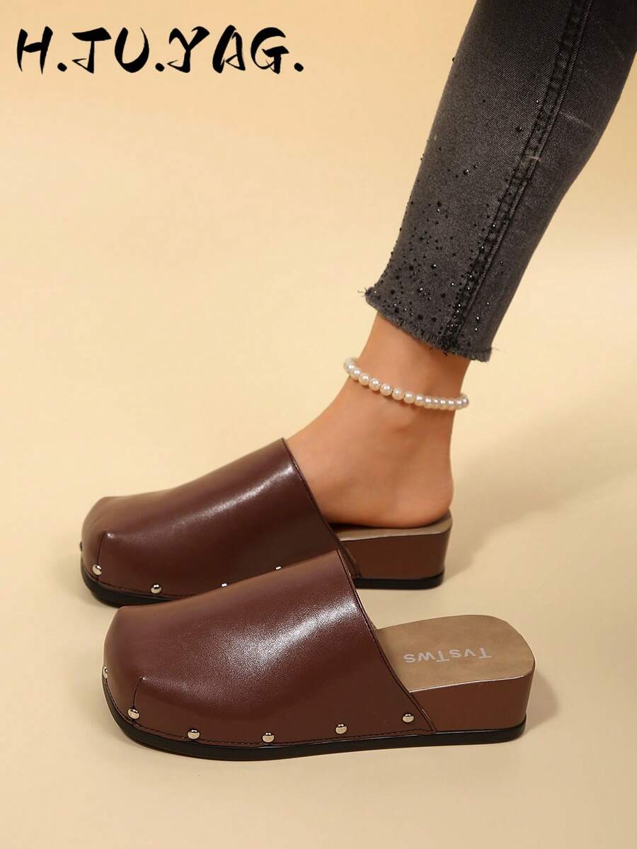 Women's New Autumn/Winter Flat French Vintage Versatile Slip-On Shoes, Soft Sole With Thermal Lining, Square Toe Slide Sandals For Commute, Casual And Beach Wear - Brown - View 1