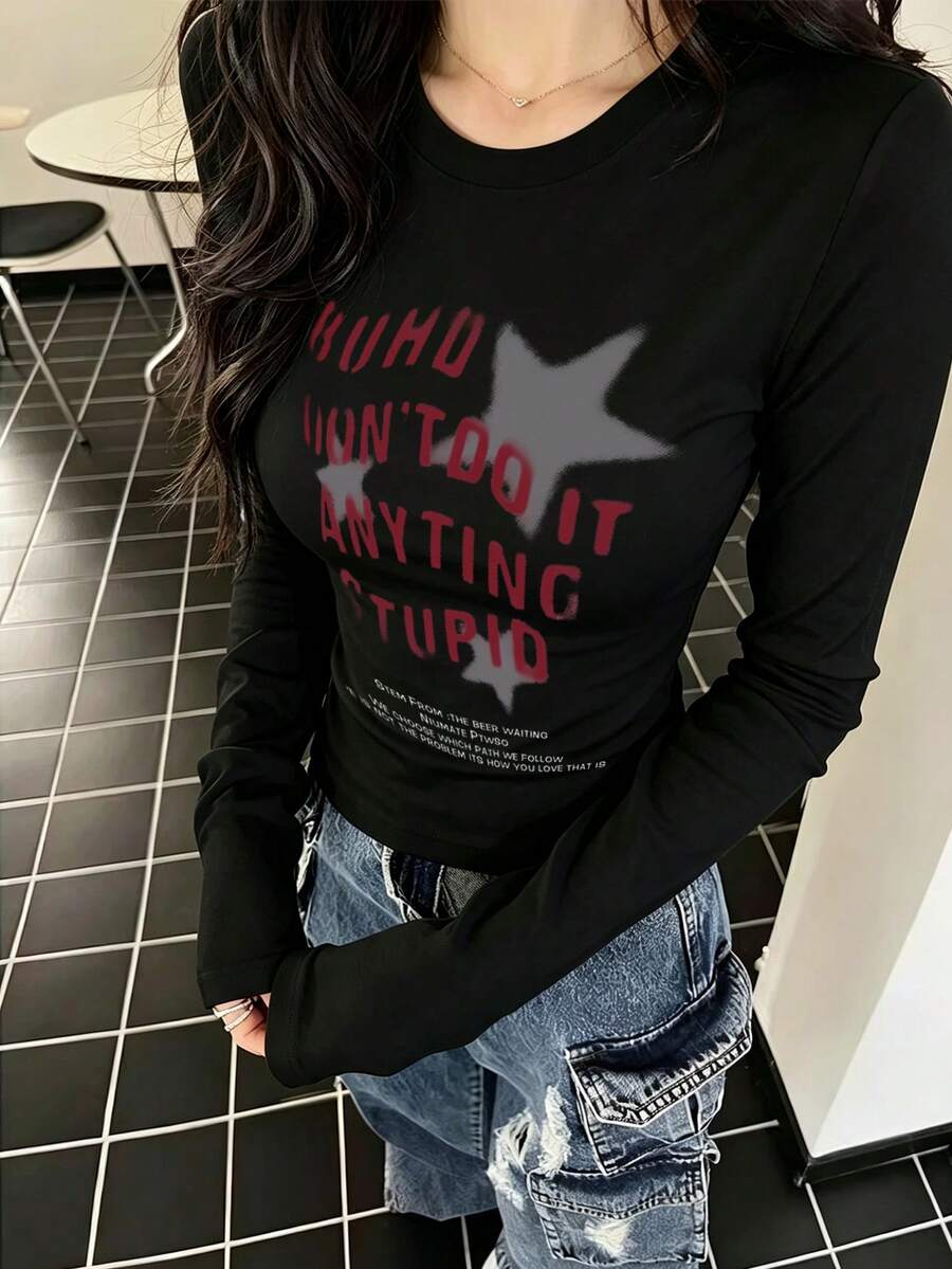 女款圓領長袖T恤,春/秋新款星星與字母印花,美式時尚風格,時尚休閒修身短版上衣 - 黑色 - 查看 1