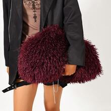 BAILEE Fashion-Forward Faux Fur Solid-Color Clutch Bag, Plush Flap, Large Size, Ideal For Outfit Coordination And A Preferred Gift Option. - Multicolor - View 6