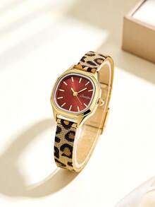 1 buah Jam Tangan Quartz Retro Segi Delapan Wanita, Casing Paduan Emas, Dial Merah, Tali Jala Logam Motif Leopard, Cocok untuk Pemakaian Sehari-hari dan Hadiah - Merah - View 2