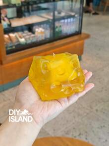 [Squishy] 巨型透明冰川起司，特大號椰子油浸漬塊狀起司，5cm-7cm-8cm，磨砂冰川紋理起司捏捏樂玩具，理想禮物，生日禮物 - 彩色 - 查看 38