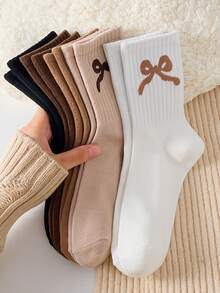 5 Pairs Women's Ankle Socks, Bow Design Black & White Mid-Calf Socks, Suitable For All Seasons Home Wear - Multicolor - View 3
