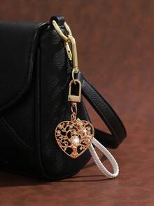 1pc Fashionable European & American New Creative Cute High-End Heart Moon Round Owl Keychain Bag Pendant Accessory, Suitable For Women's Car Key Bag Pendant Decoration And Gift - Gold - View 8