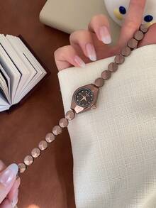 1件優雅咖啡色圓形石英女錶，配小圓錶帶與混搭刻度，適合日常配戴 - 棕色 - 查看 2