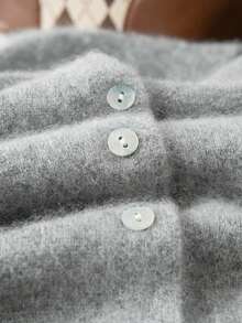 HEYMINI 100% Cashmere Women's Comfortable Grey V-Neck Knit Cardigan, Slimming Long Sleeve Sweater For Commuting, Suitable For Autumn/Winter - Grey - View 11