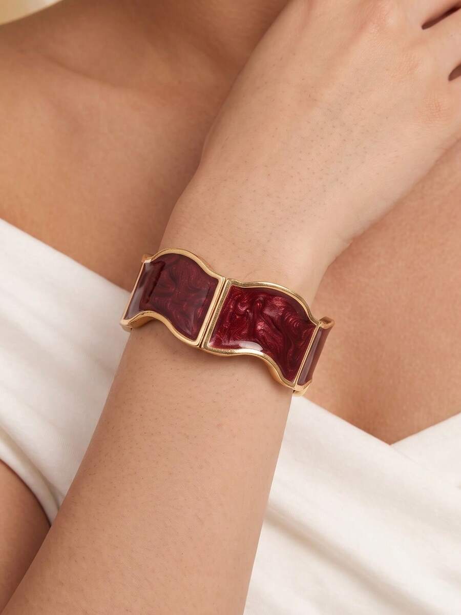 1pc Women's Vintage Spring Open Bangle, Burgundy Enamel Wavy Wide Open Design Bracelet, Suitable For Party And Daily Wear Accessory Gift - Wavy - View 1