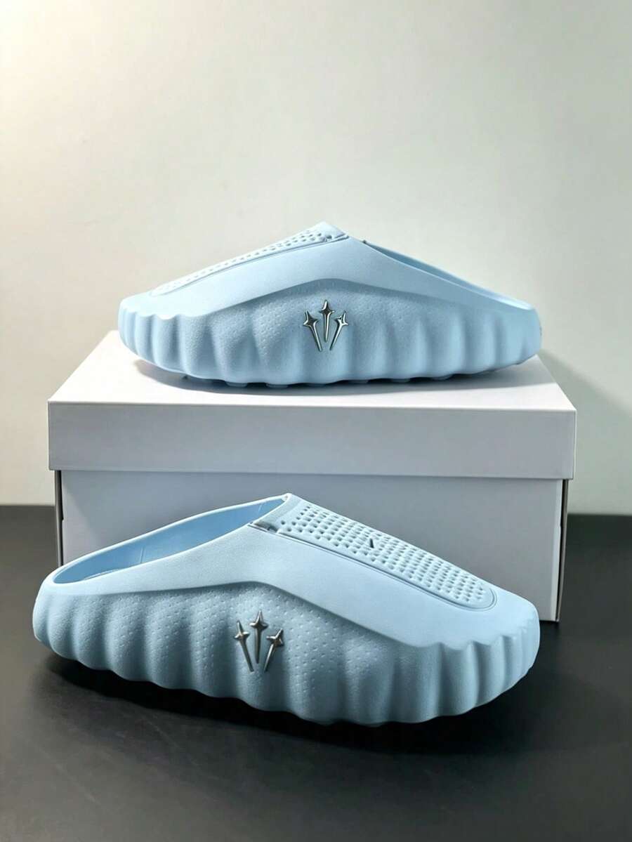 2026新款中性舒適包頭拖鞋 Nocta X Mind 001 PREGAME MULE 附鞋盒(尺寸偏小一號) - 淺藍色 - 查看 1