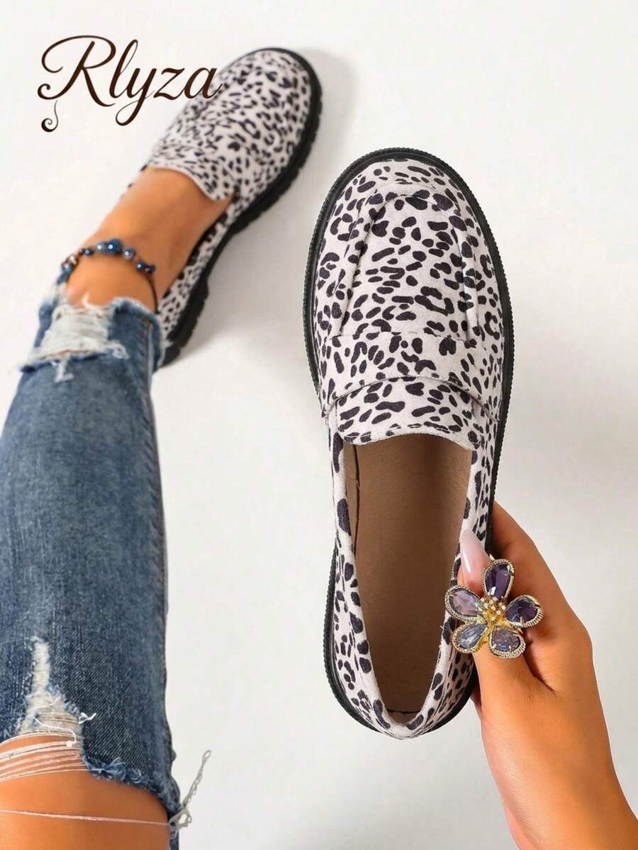 rlyza Women's Leopard Print Loafers, New Thick Platform Slip-On Shoes, Retro Versatile Slouchy Slip-On Casual Commute Shoes - Multicolor - View 1