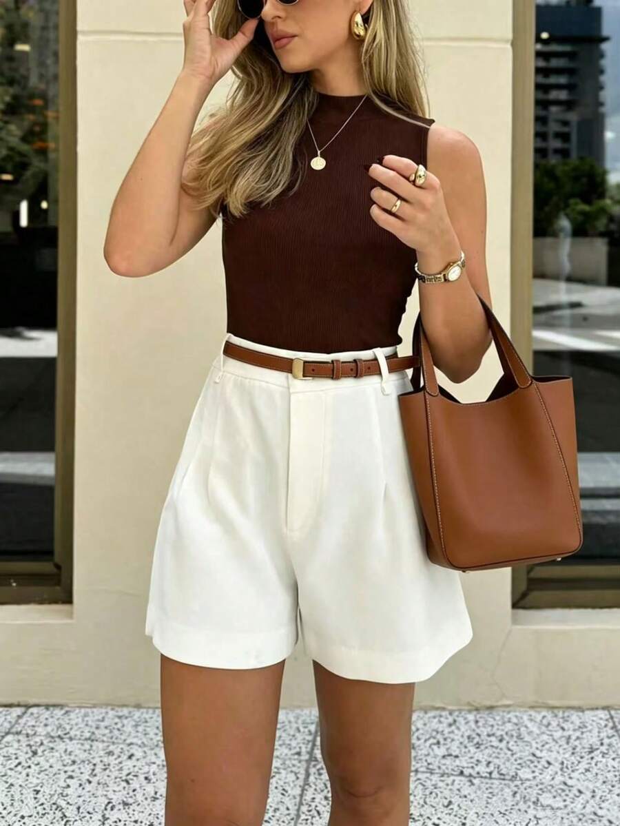 Women Solid Color Pleated Wide Leg Loose Casual Shorts - White - View 1