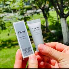 Dior [Ukuran Travel-5ml] Kristine Skin Revitalizing Energy Serum 5ml Kemasan Tube Pasta Gigi Kecil Serum Pelembap Mencerahkan Mengencangkan Memperbaiki Tekstur Kulit - Ukuran Perjalanan - 5m - View 2