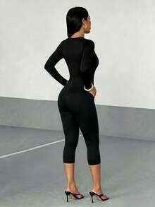 AiTyi Women's Y2K Square Neck Long Sleeve Capri Bodycon Jumpsuit, Tight Stretch Shaping Romper For Daily,Slim Fit,Versatile,Fall/Winter,Halloween - Black - View 4