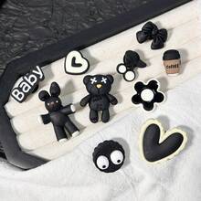 10pcs/Set Aksesoris DIY Kelinci & Beruang Seri Hitam 3D, Tema Hewan, Bahan ABS, Gantungan Sepatu Lucu, Hadiah Pesta Ulang Tahun - Hitam - View 3