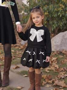 Vihyde Young Girls 2 Pieces Outfit, Cute Long Sleeve Crew Neck Sweatshirt With Big Bow Applique & Bow Decor Bubble Skirt Set - Black and White - View 3