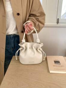 金屬字母裝飾手提包，可收納口紅及其他個人物品，抽繩收口，韓系簡約女款水桶包，適合約會、旅行、日常通勤，溫柔清新女孩風 - 白色 - 查看 4