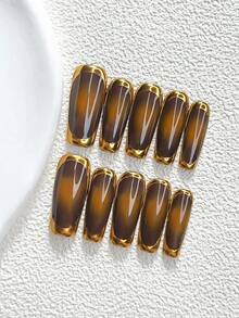 秋季 10 件組復古風手工穿戴甲 Polygel 美甲套組 金邊棕色指甲油 復古成熟風 3 種尺寸可選 杏仁甲 鴨嘴甲 棺材甲 適用派對、舞蹈、日常穿戴（手工細節可能有所不同） - 彩色 - 查看 4