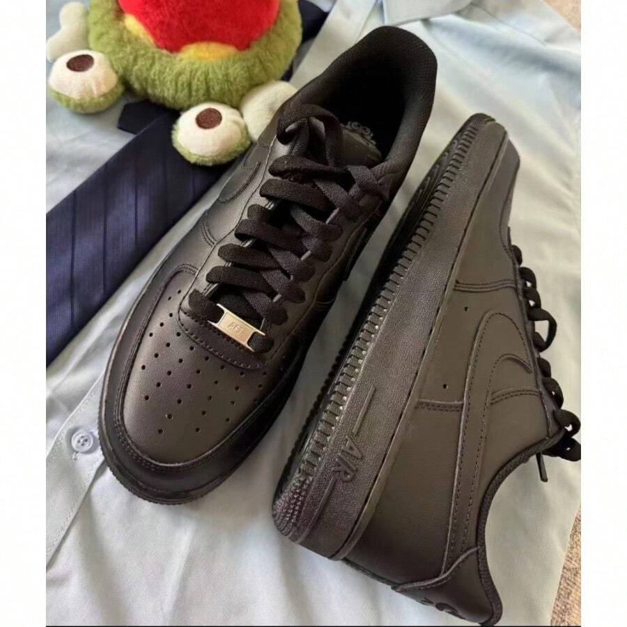 Nike أحذية رياضية رجالية - الأسود - مشاهدة 1