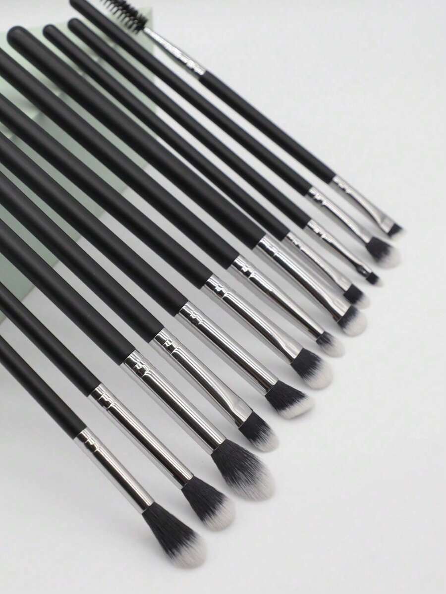 12/6pcs Full Eye Makeup Set, Suitable For Daily Use, Holiday Gift For Friends, Holiday Party Or Travel - Black - View 1
