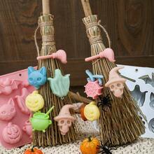 2pcs/Set Candle Making Kit 8 Cavity Halloween Silicone Candle Mold + Silicone Dropper Spooky Ghost Skull Bat Pumpkin Witch Shape DIY Casting Mould For Scented Candle Resin Soap Plaster Craft Decor Halloween Home Decor & Handmade Gift Making Tool - 1 Mold & 1 Dropper - View 5