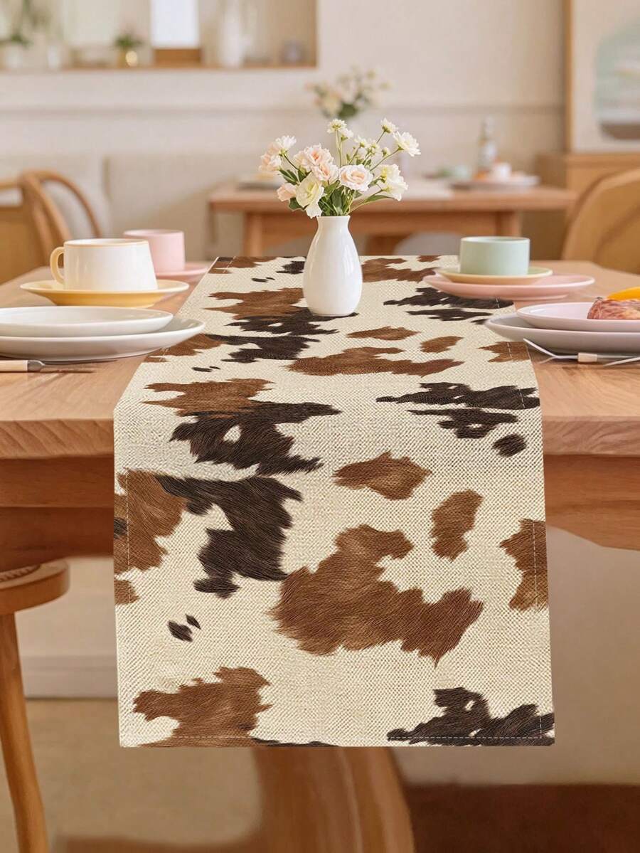 1pc Geometric Animal Pattern Printed Table Runner, 4pcs Geometric Pattern Printed Placemats, Suitable For Holidays, Parties, Birthdays, Dinner Parties, Kitchen Dining Table Decoration, All Season Room Decor, Home Textile Decoration Table Runner - Multicolor - View 1