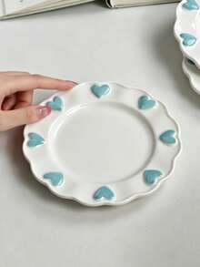 4pcs/2pcs/1pc Cute Embossed Blue Heart Ceramic Plate Set, Wavy Edge White Porcelain Dinnerware, Ins Style Dessert Salad Snack Plate, Afternoon Tea Home Table Decor, Holiday Gift - Multicolor - View 10