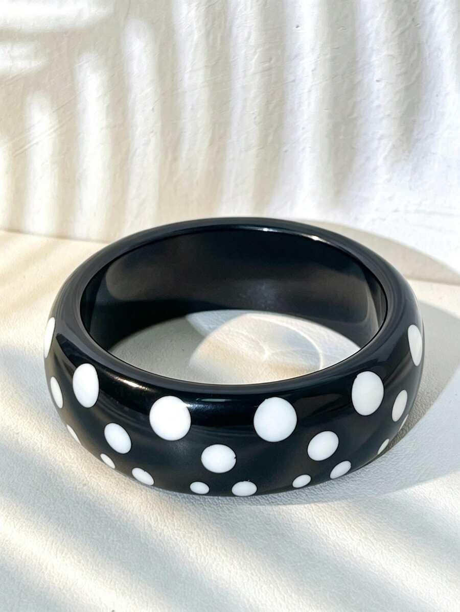 1PC French Vintage Polka Dot Resin Bracelet, Black & White Contrast Exaggerated Wide Cuff, Unique Versatile Hand Accessory - Black - View 1