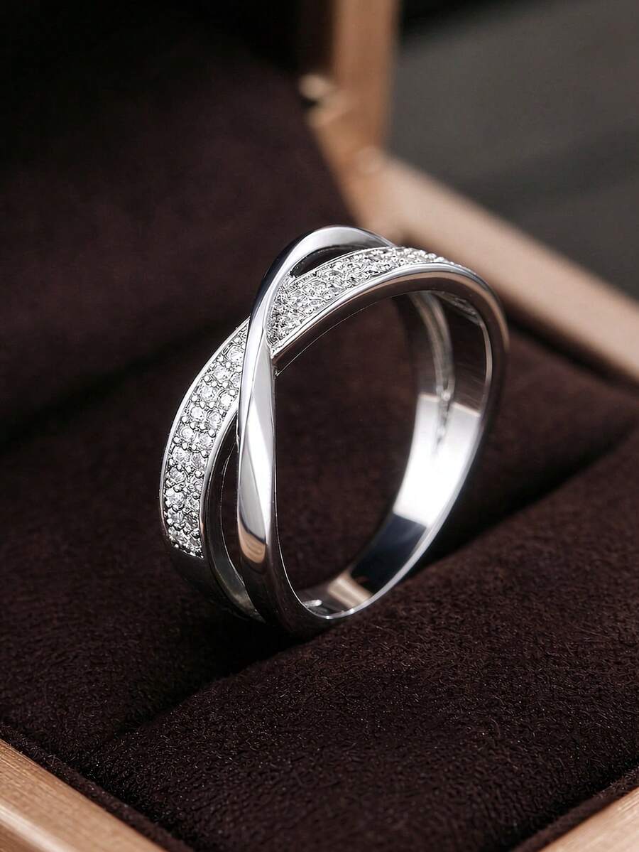 1pc Elegant Minimalist Versatile Cross Ring Premium Luxury Elegant Finger Ring Unisex Suitable For Daily Wear - Silver - View 1