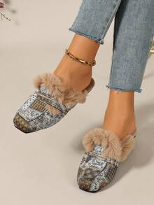 2026 Autumn/Winter Vintage Women's Closed-Toe Mule Slippers, Jacquard Fabric Faux Fur With Rhinestone Decor, Slip-On Warm Non-Chafing, Home Commute Daily Streetwear - Brownish Green - View 3